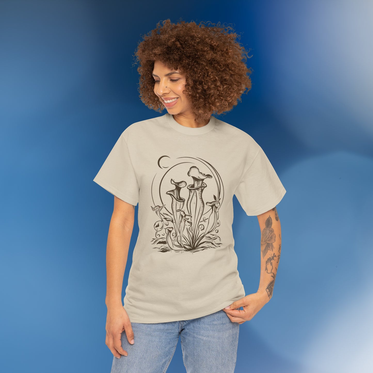 Vintage Pitcher Plant - Unisex Carnivorous Plant T-Shirt